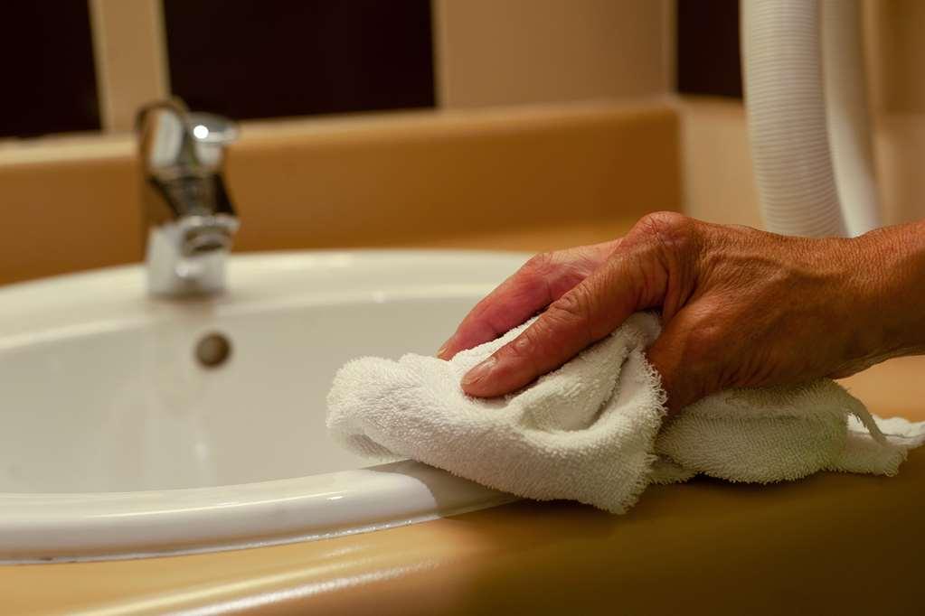 The Originals City, Hotel Alexia La Souterraine Amenities photo